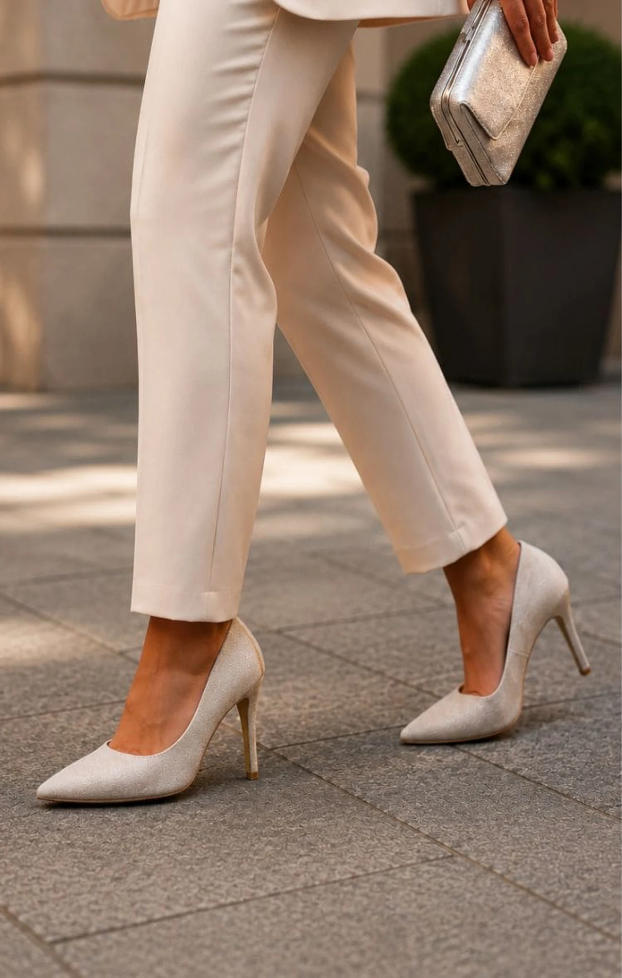 STILETTOS PALOMA - 00066-DORADO