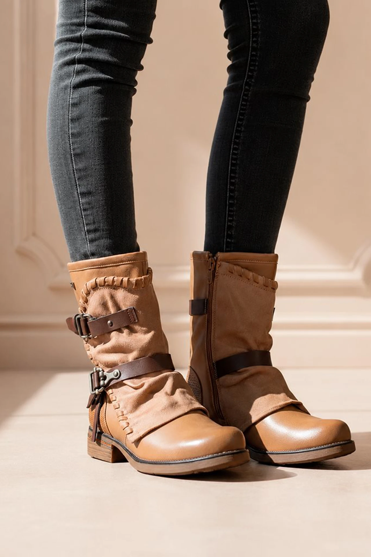 BORCEGOS LIRIO - CAMEL